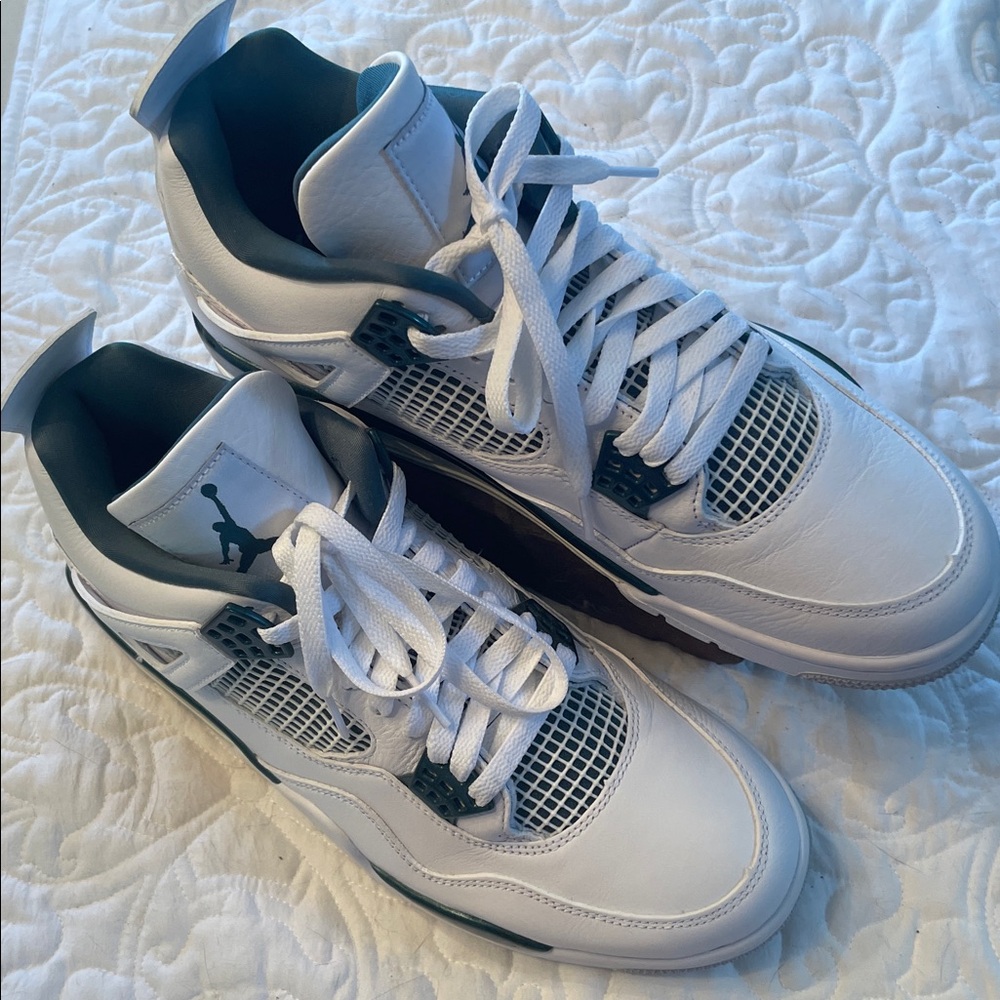 Nike Air Jordon 4 Retro Oxidized Green Athletic Shoes